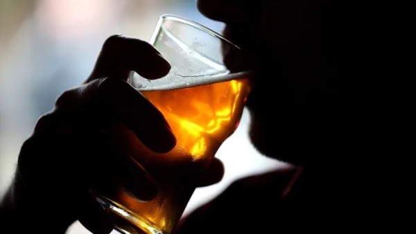 Alkohol-1633924391