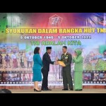 Acara Sykuran HUT ke -77 TNI di Gedung MCC Ruteng. Foto (Istimewa)-1665026436