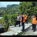 Dua ruang SMPN 1 Jenawi Karanganyar rusak akibat tanah longsor-1704188857