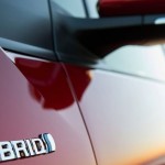 Mobil Hybrid-1711003673