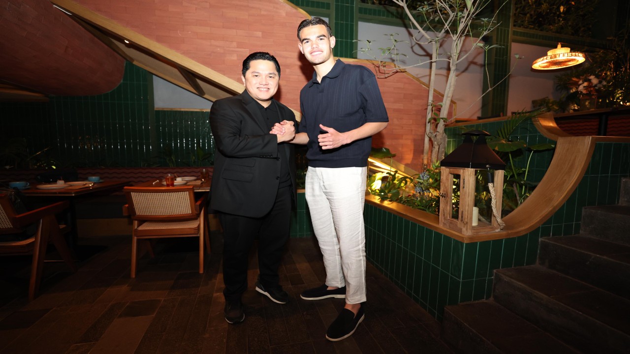 Jens Raven bersama Ketua Umum PSSI, Erick Thohir (Dok PSSI)