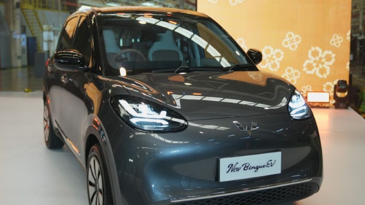 Wuling Motors secara resmi memperkenalkan model terbaru New BinguoEV dalam rangkaian perayaan ulang tahun ke-8. (Foto: Istimewa)