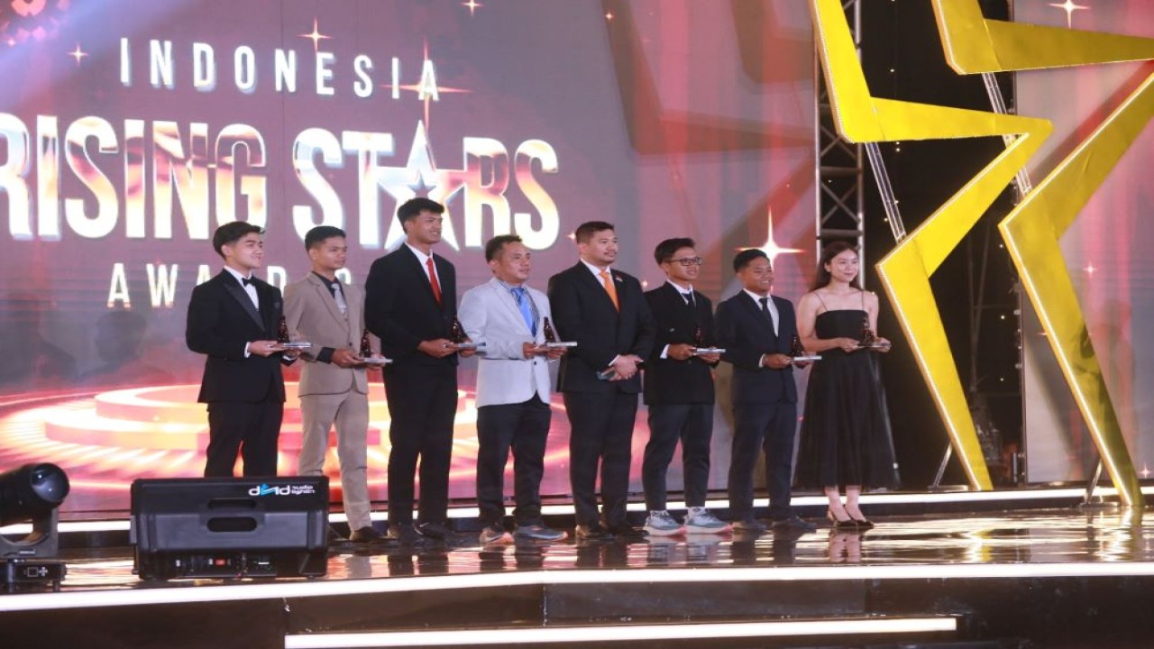 Para penerima penghargaan Indonesia Rising Star Award 2026/ist
