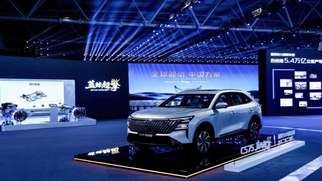 China Changan Automobile Group resmi memperkenalkan teknologi BlueCore HEV, dalam ajang peluncuran global di Chongqing, China. (Foto: Dok/Istimewa)