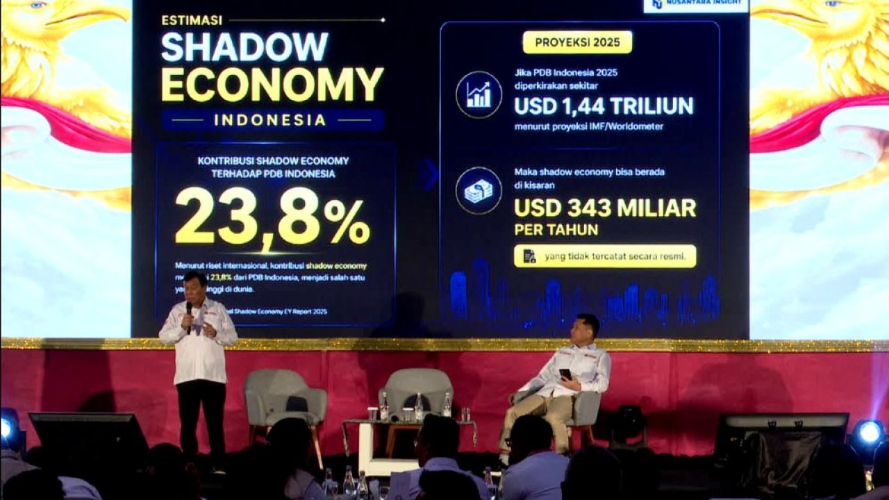 Presiden Komisaris NT Corp, Nurdin Tampubolon saat menjadi pembicara dalam "Seminar Nasional Membangun Kemandirian Bangsa untuk Indonesia Maju" dalam acara Rakernas Gekira 2026, Jumat, 12 Juni 2026. (Foto: Dok/NTV)