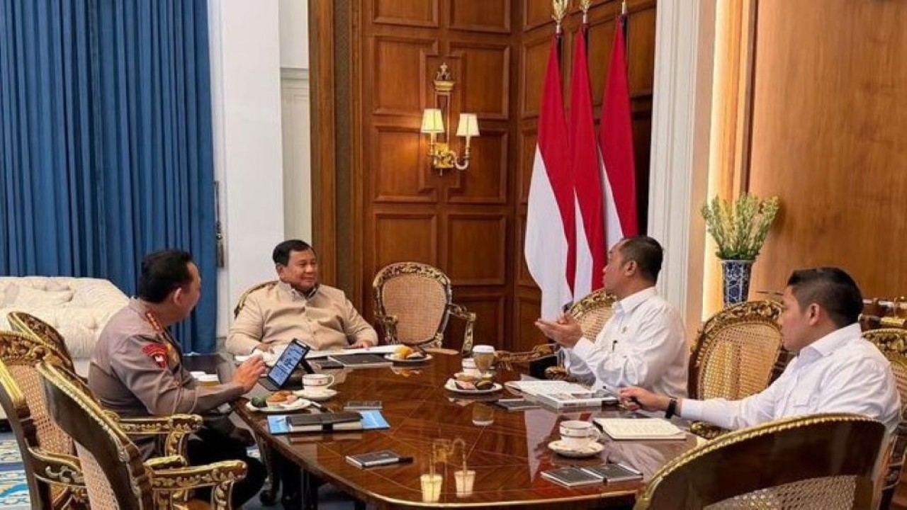 Presiden Prabowo Subianto menerima Kapolri Jenderal Polisi Listyo Sigit Prabowo di Istana Merdeka, Jakarta, pada Kamis, 25 Juni 2026. (Foto: Istimewa)