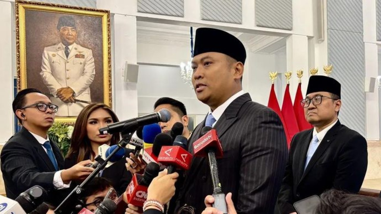 Kepala Badan Gizi Nasional (BGN) Sudaryono memberikan keterangan pers setelah upacara pelantikan di Istana Negara, Jakarta, Rabu, 22 Juli 2026 (Antara)
