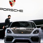 Porsche-1790224208
