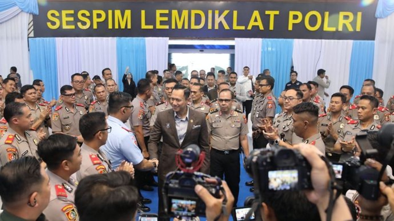 AHY (Kemenkoinfra)