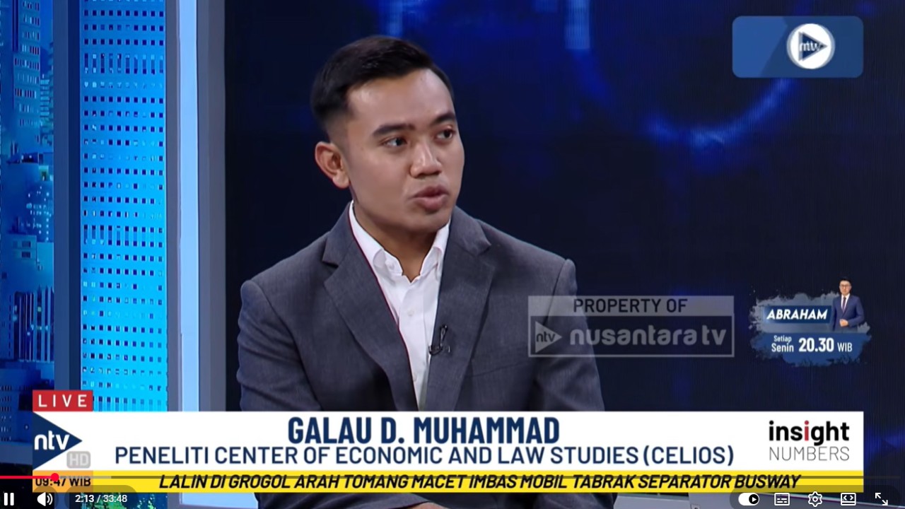 Peneliti Center of Economic and Law Studies Celios Galau D Muhammad mengatakan penurunan IHSG hingga 11,57 persen menjadi catatan terkelam karena penurunan ada di titik terdalam jika dibanding krisis tahun 1998.