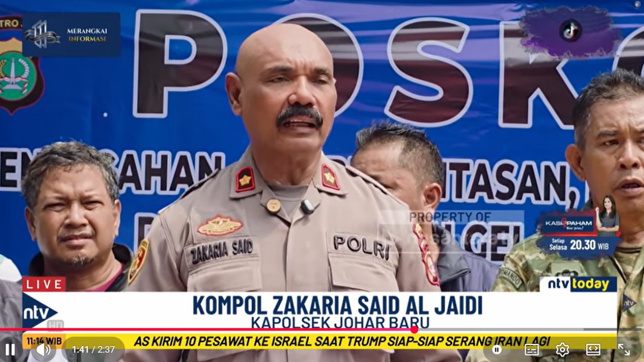 Kapolsek Johar Baru, Kompol Zakaria Said Al Jaidi.